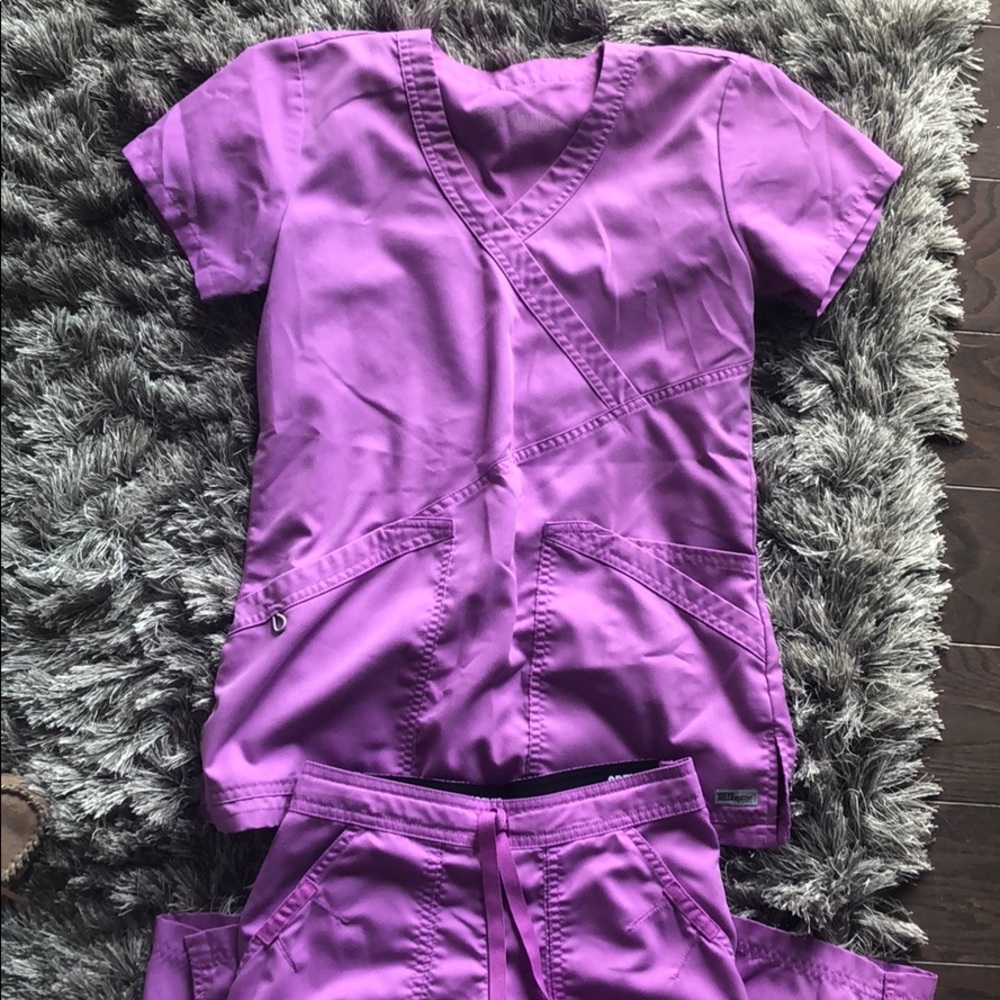 Greys Anatomy Scrub set
